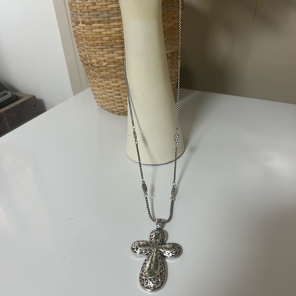 Unique Silver Cross Necklace & Silver Filagree Ring - Picture 5 of 16